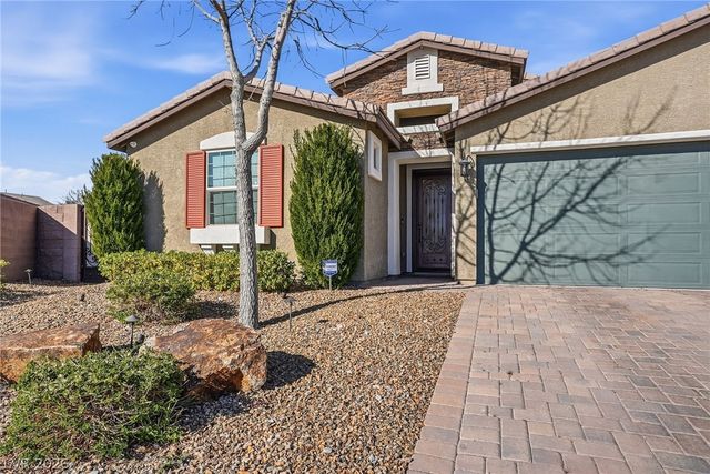 7385 Quaking Aspen Street, Las Vegas, NV 89149