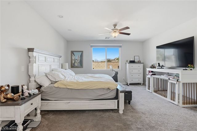 7385 Quaking Aspen Street, Las Vegas, NV 89149