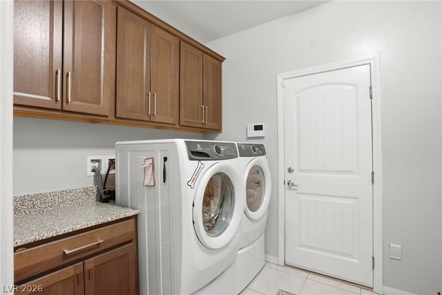 7385 Quaking Aspen Street, Las Vegas, NV 89149