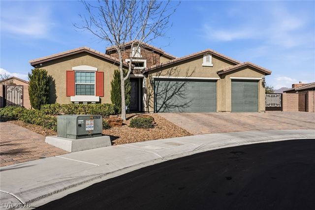 7385 Quaking Aspen Street, Las Vegas, NV 89149