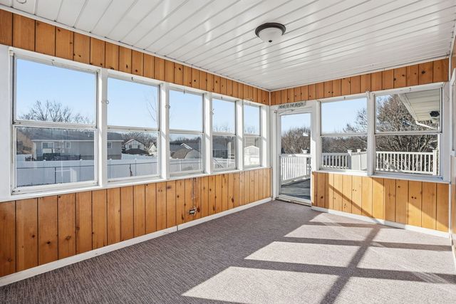 109 Blackhawk Drive, Park View, IA 52748