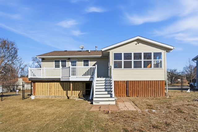 109 Blackhawk Drive, Park View, IA 52748