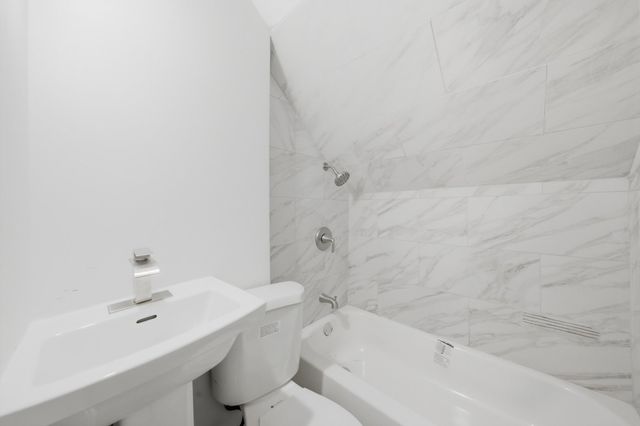 8731 S Carpenter Street, Chicago, IL 60620