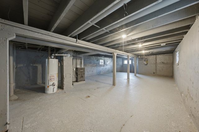 8731 S Carpenter Street, Chicago, IL 60620