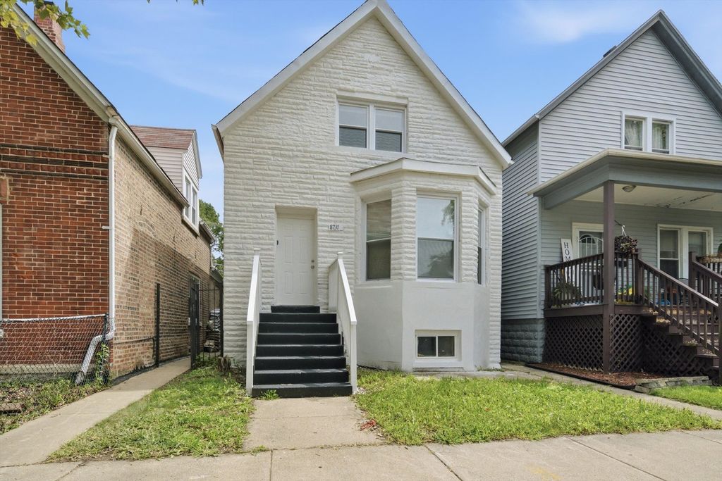 8731 S Carpenter Street, Chicago, IL 60620