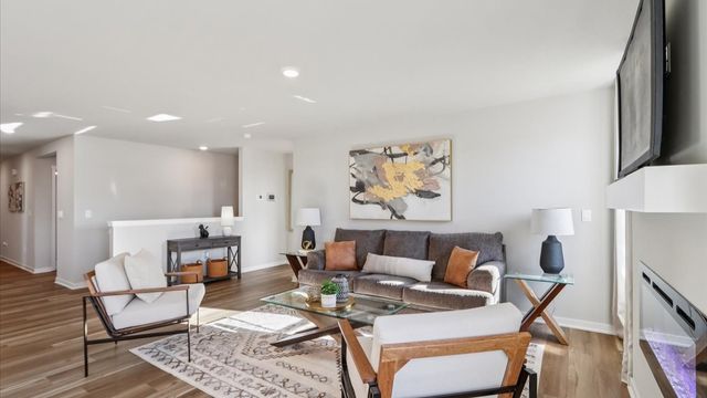 1110 Hillside Place, Altoona, IA 50009