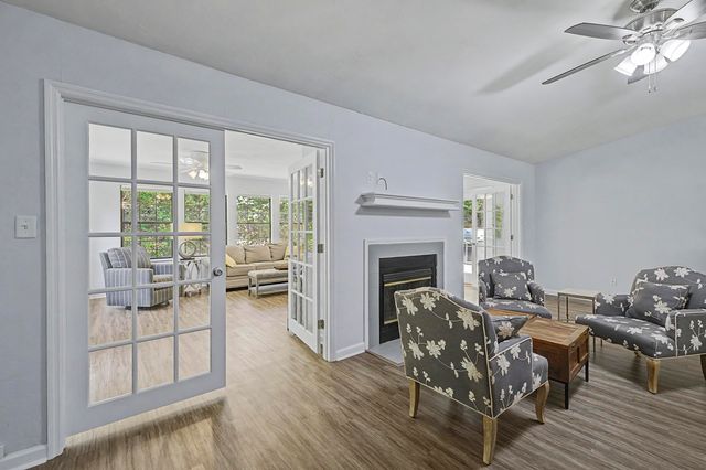 252 Starmount Drive, Tallahassee, FL 32303