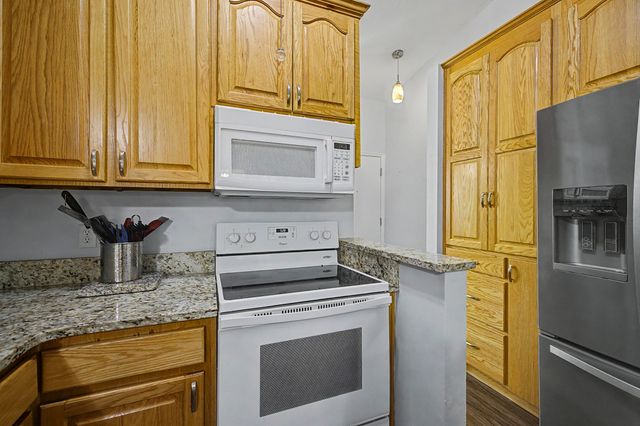 252 Starmount Drive, Tallahassee, FL 32303