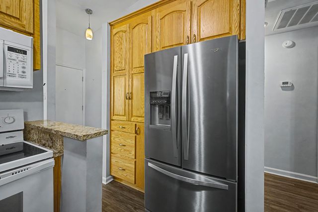 252 Starmount Drive, Tallahassee, FL 32303