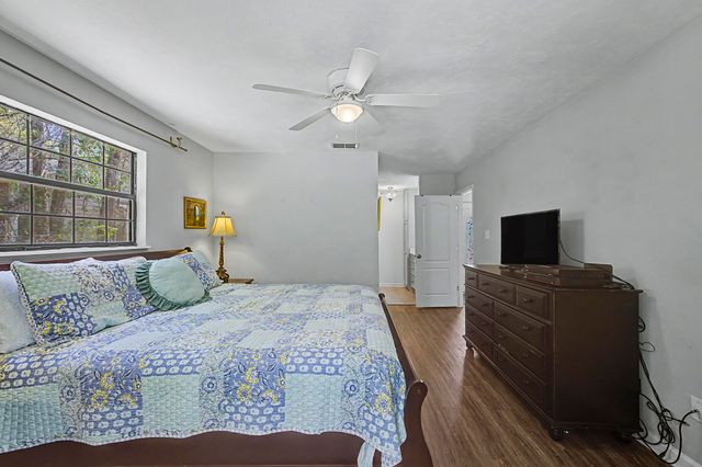 252 Starmount Drive, Tallahassee, FL 32303