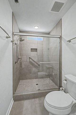 252 Starmount Drive, Tallahassee, FL 32303