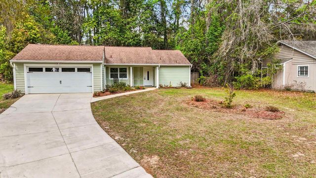 252 Starmount Drive, Tallahassee, FL 32303