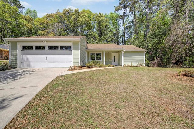 252 Starmount Drive, Tallahassee, FL 32303