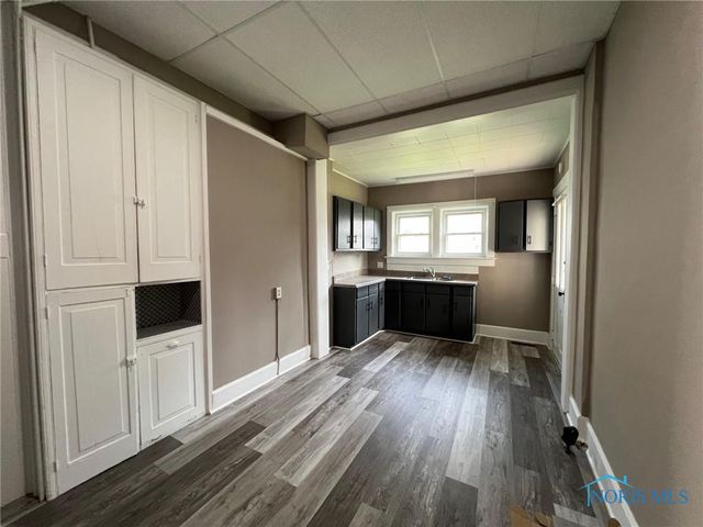 381 & 383 W Johnson Street, Upper Sandusky, OH 43351