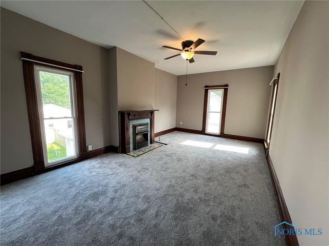 381 & 383 W Johnson Street, Upper Sandusky, OH 43351