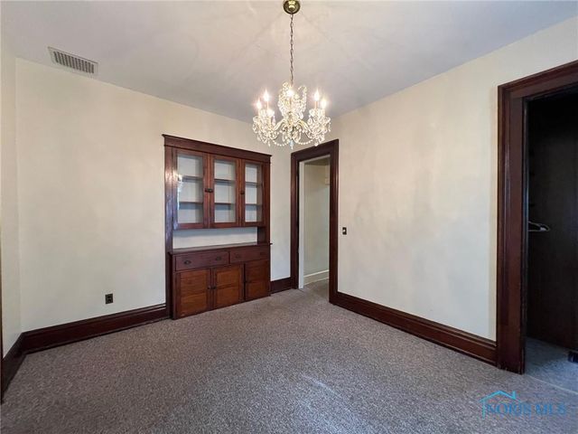 381 & 383 W Johnson Street, Upper Sandusky, OH 43351