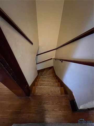 381 & 383 W Johnson Street, Upper Sandusky, OH 43351