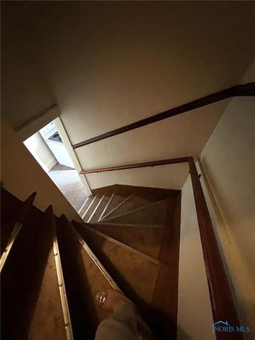 381 & 383 W Johnson Street, Upper Sandusky, OH 43351