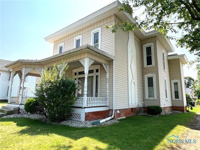 381 & 383 W Johnson Street, Upper Sandusky, OH 43351