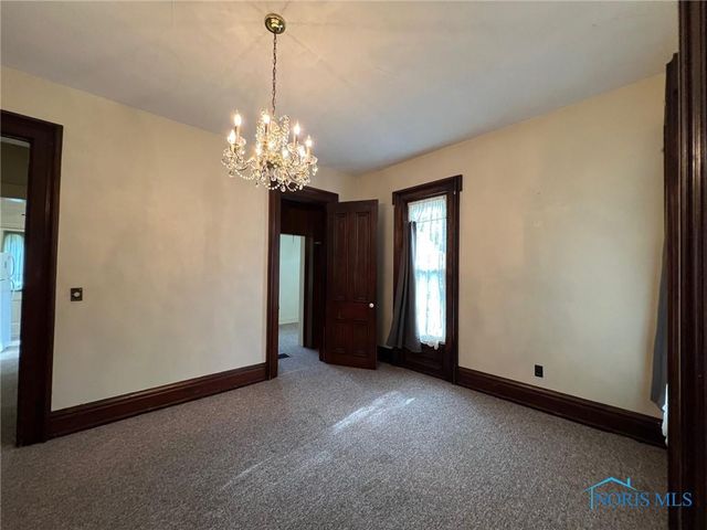 381 & 383 W Johnson Street, Upper Sandusky, OH 43351