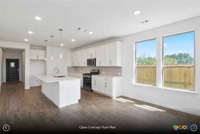 200 Adlai Avenue, Georgetown, TX 78633