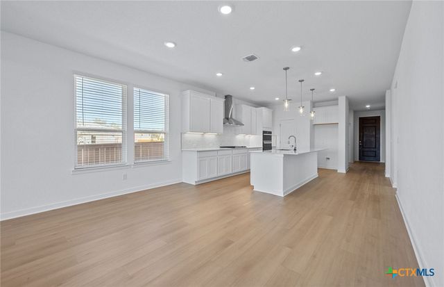 200 Adlai Avenue, Georgetown, TX 78633