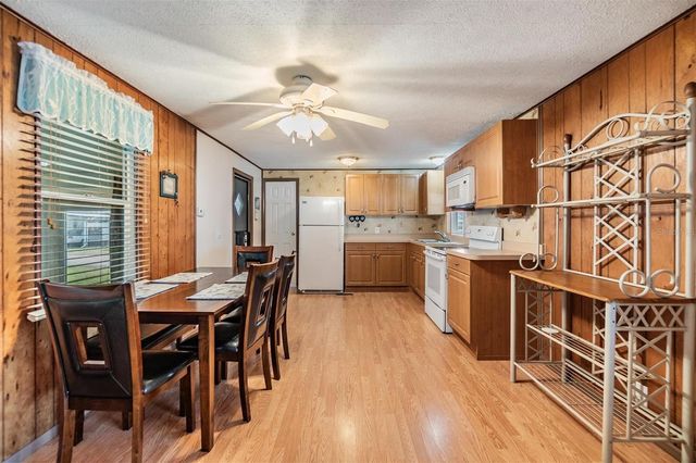 37015 SANDRA AVENUE, Zephyrhills, FL 33542