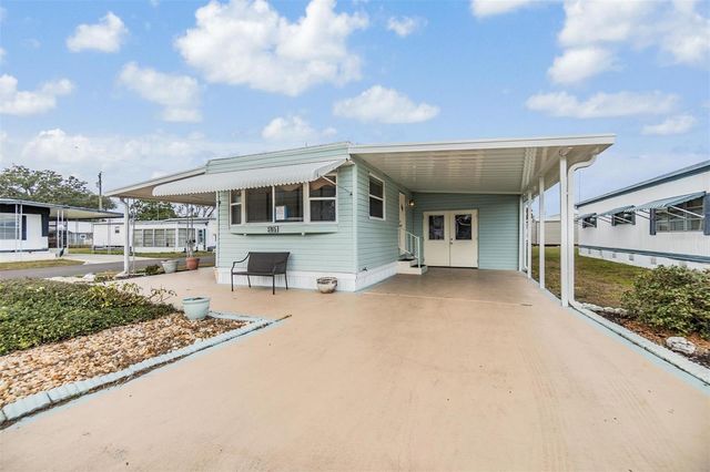 37015 SANDRA AVENUE, Zephyrhills, FL 33542