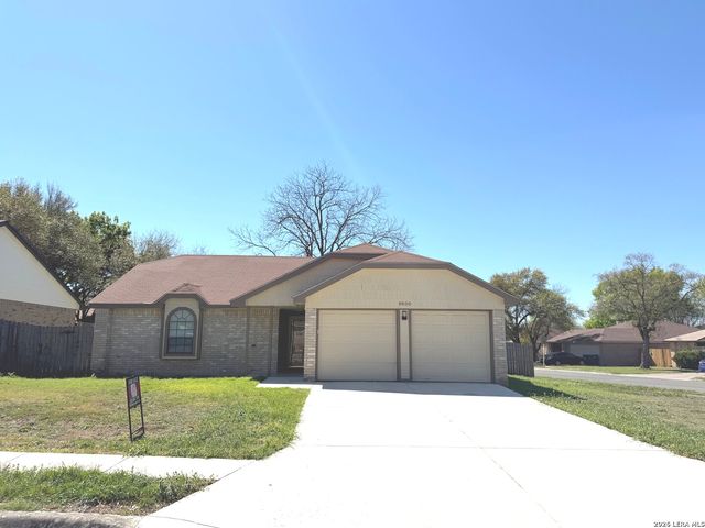 9630 Wildwood Rdg, San Antonio, TX 78250