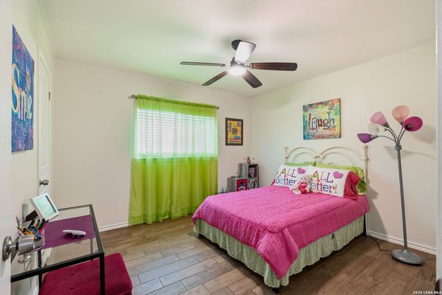 9630 Wildwood Rdg, San Antonio, TX 78250