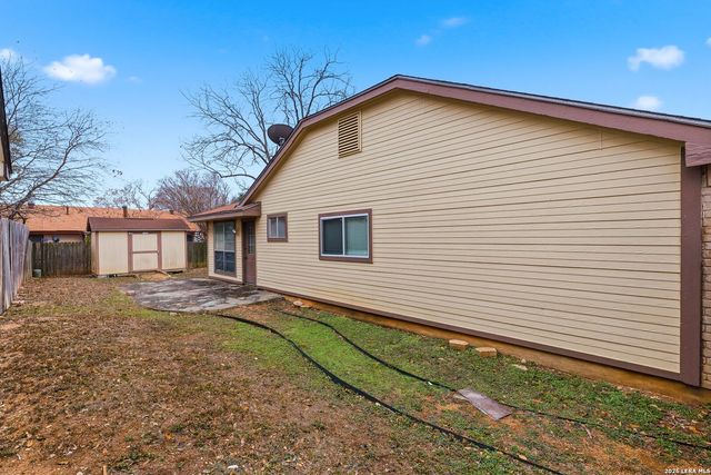 9630 Wildwood Rdg, San Antonio, TX 78250