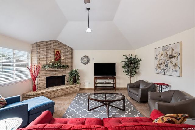 9630 Wildwood Rdg, San Antonio, TX 78250