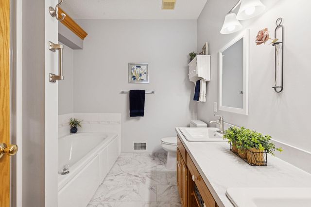 23116 Eidelweiss Street NW, Saint Francis, MN 55070