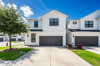 147 Waterside RD A, Buda, TX 78610