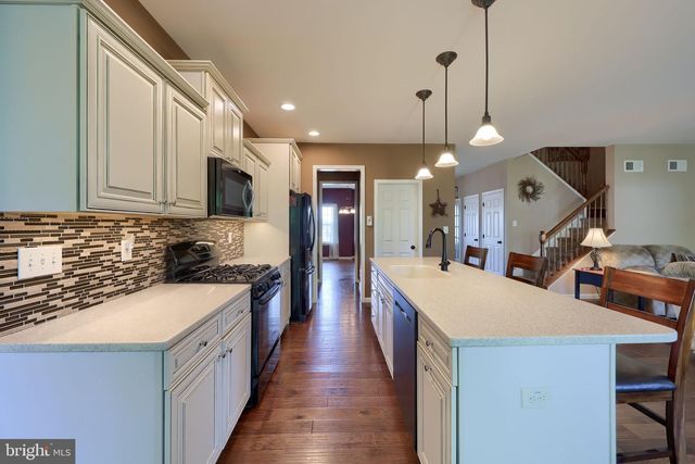 892 FENTON AVE, Lancaster, PA 17601
