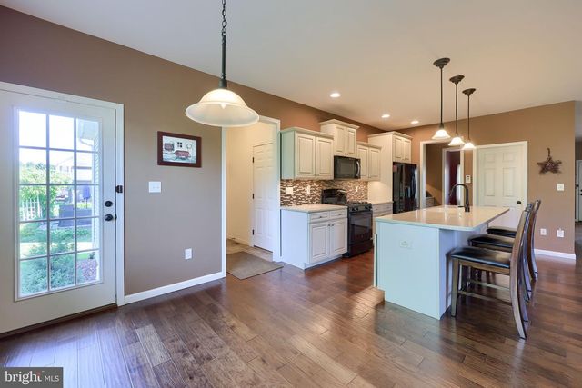892 FENTON AVE, Lancaster, PA 17601