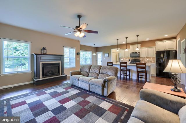 892 FENTON AVE, Lancaster, PA 17601