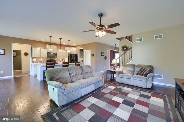 892 FENTON AVE, Lancaster, PA 17601