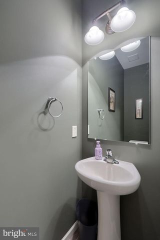 892 FENTON AVE, Lancaster, PA 17601
