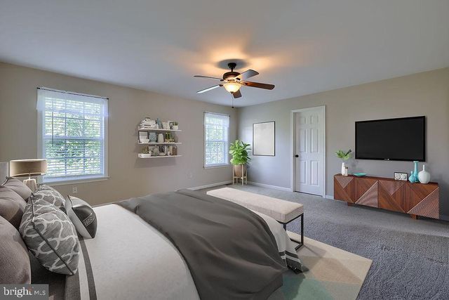 892 FENTON AVE, Lancaster, PA 17601