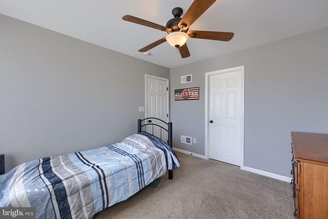 892 FENTON AVE, Lancaster, PA 17601