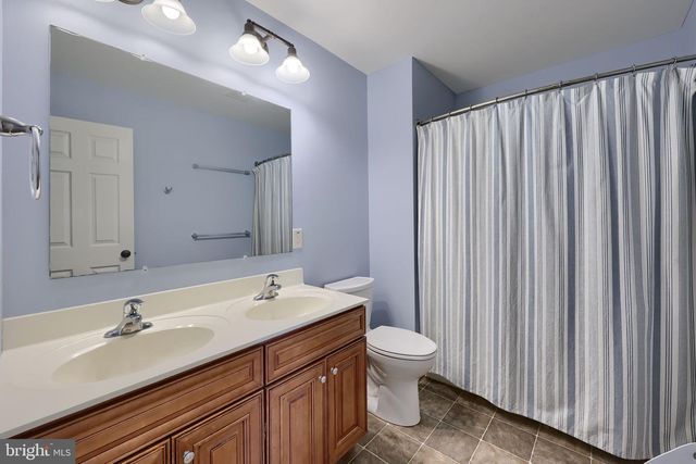 892 FENTON AVE, Lancaster, PA 17601