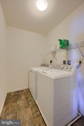 892 FENTON AVE, Lancaster, PA 17601