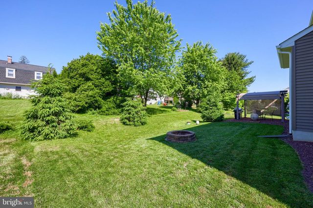892 FENTON AVE, Lancaster, PA 17601