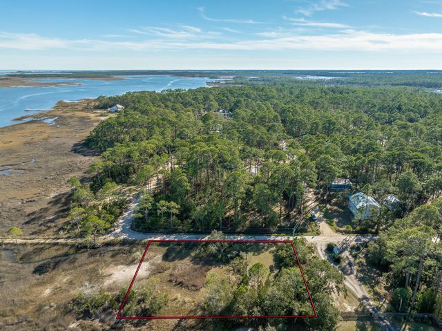 Chickasaw Street, Panacea, FL 32346