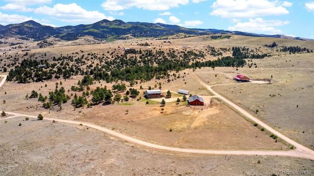 3069 Sangre Drive, Westcliffe, CO 81252