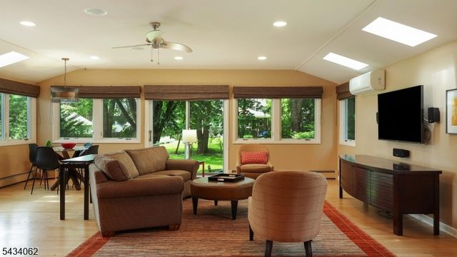 738 Boulevard, Westfield Town, NJ 07090