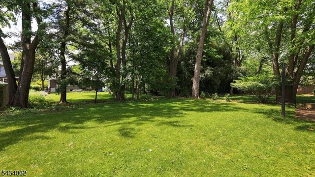 738 Boulevard, Westfield Town, NJ 07090