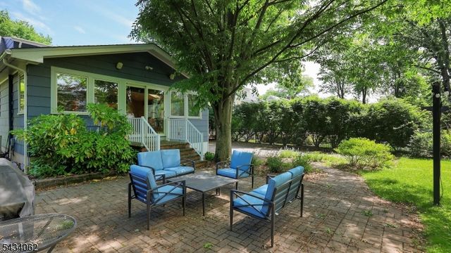 738 Boulevard, Westfield Town, NJ 07090