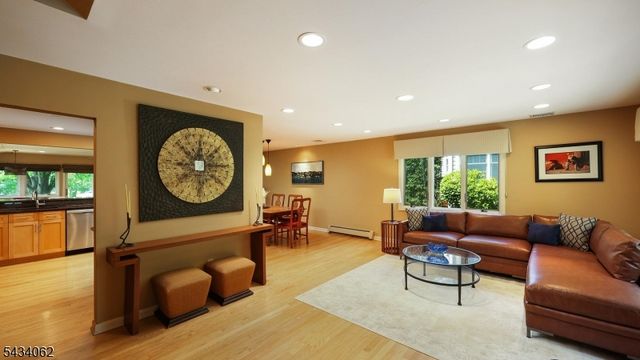 738 Boulevard, Westfield Town, NJ 07090